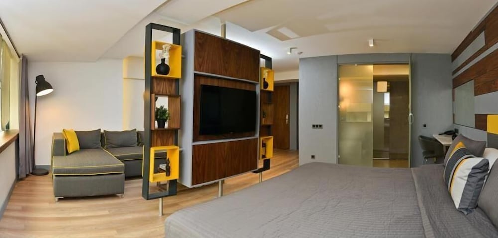 Spil Suites 23/31
