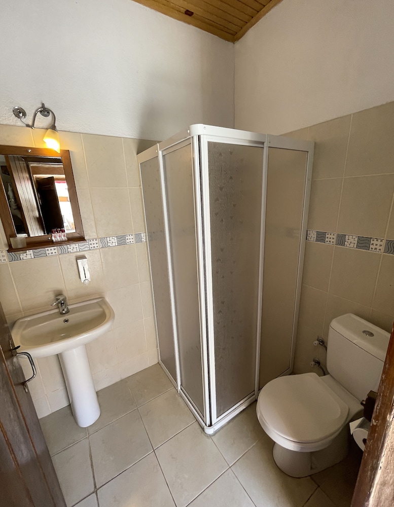 Karadut Cave Hotel 49/50
