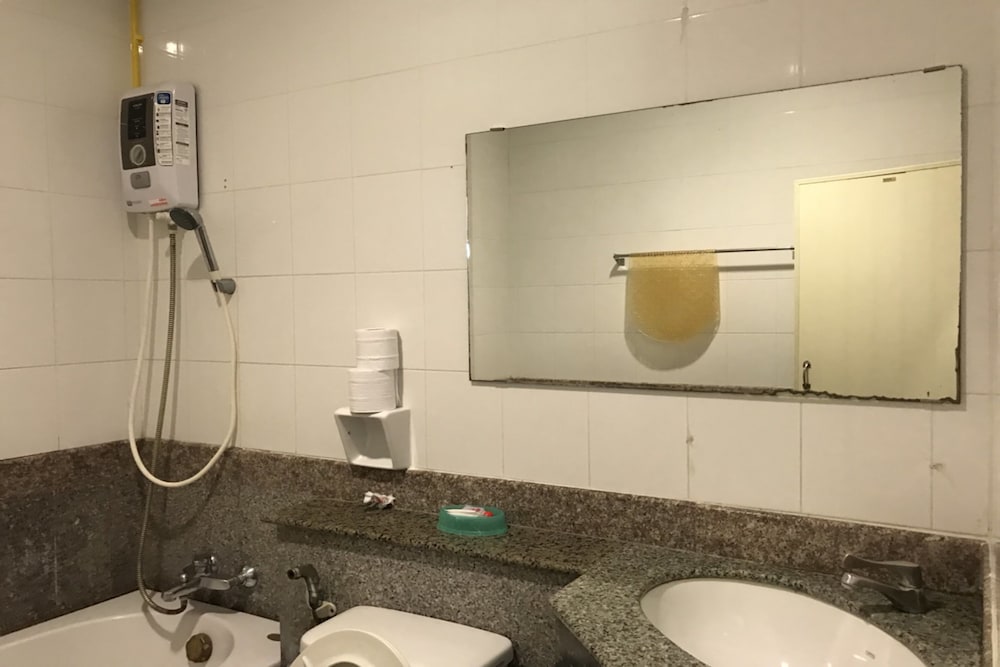 Lopburi Residence 2 Hotel And Resort 19/22