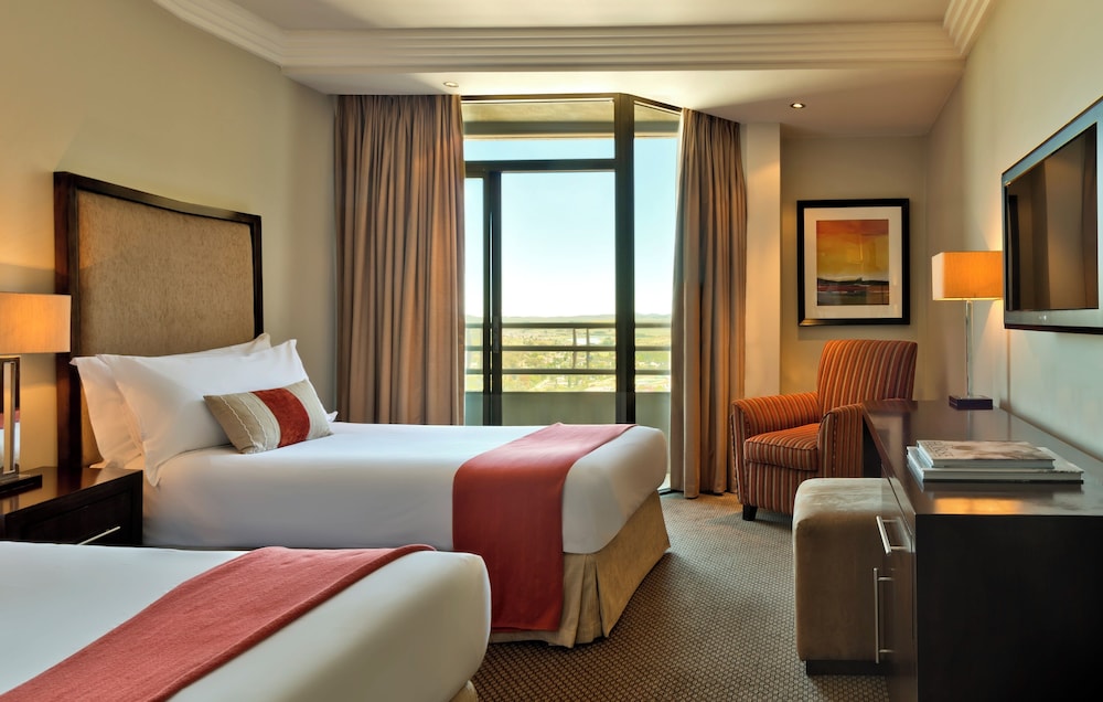 Avani Lesotho Hotel & Casino 8/50