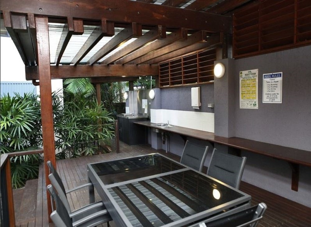 Bay Villas Resort 34/52
