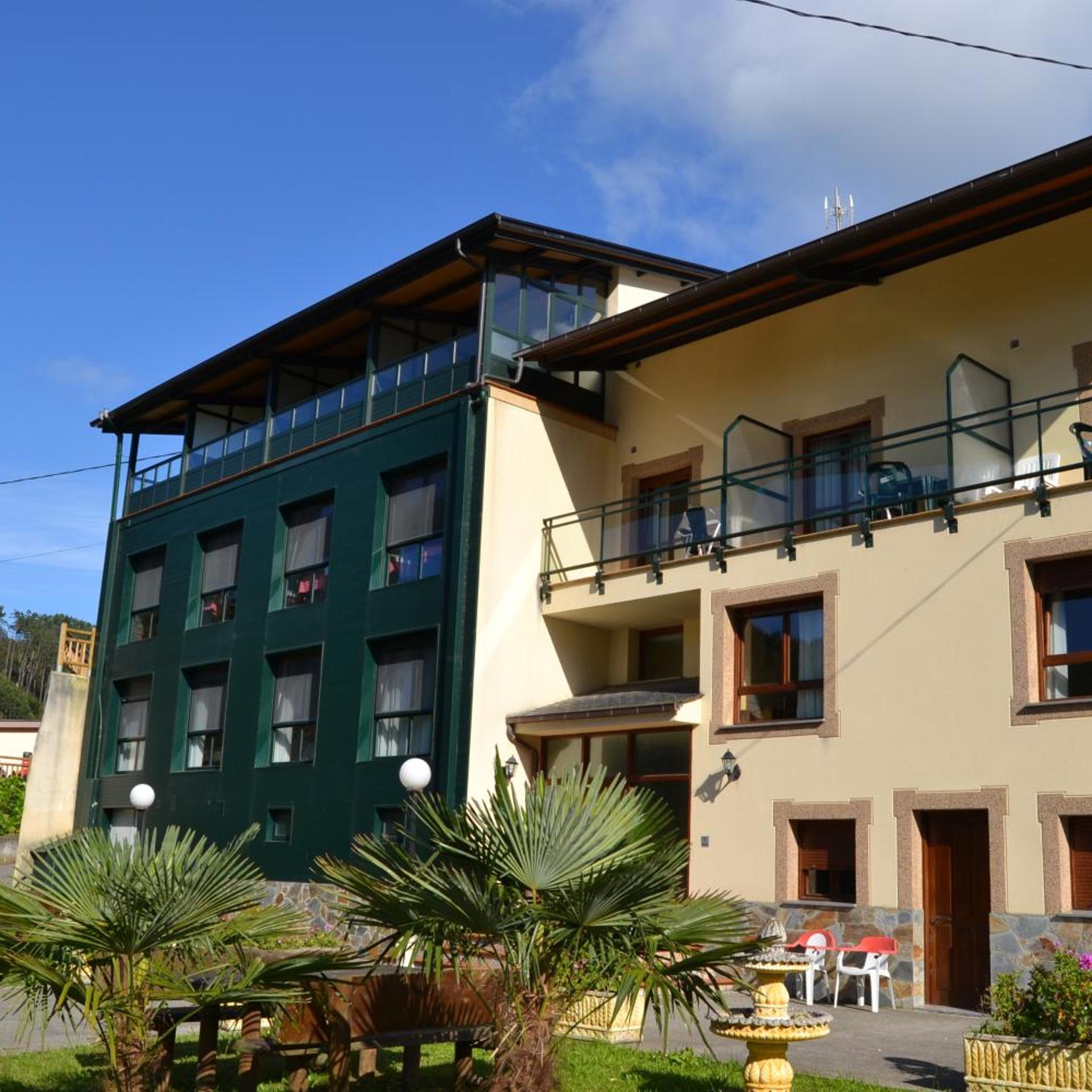 Hotel Restaurante Canero 1/37