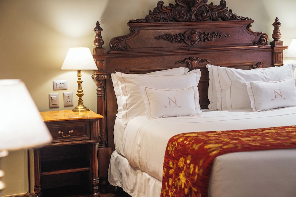 Nino Hotel Boutique 23/50