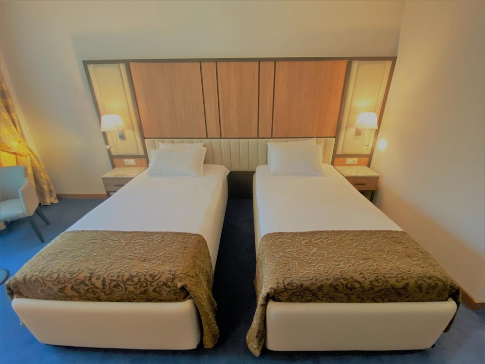 Legends Hotel 19/51