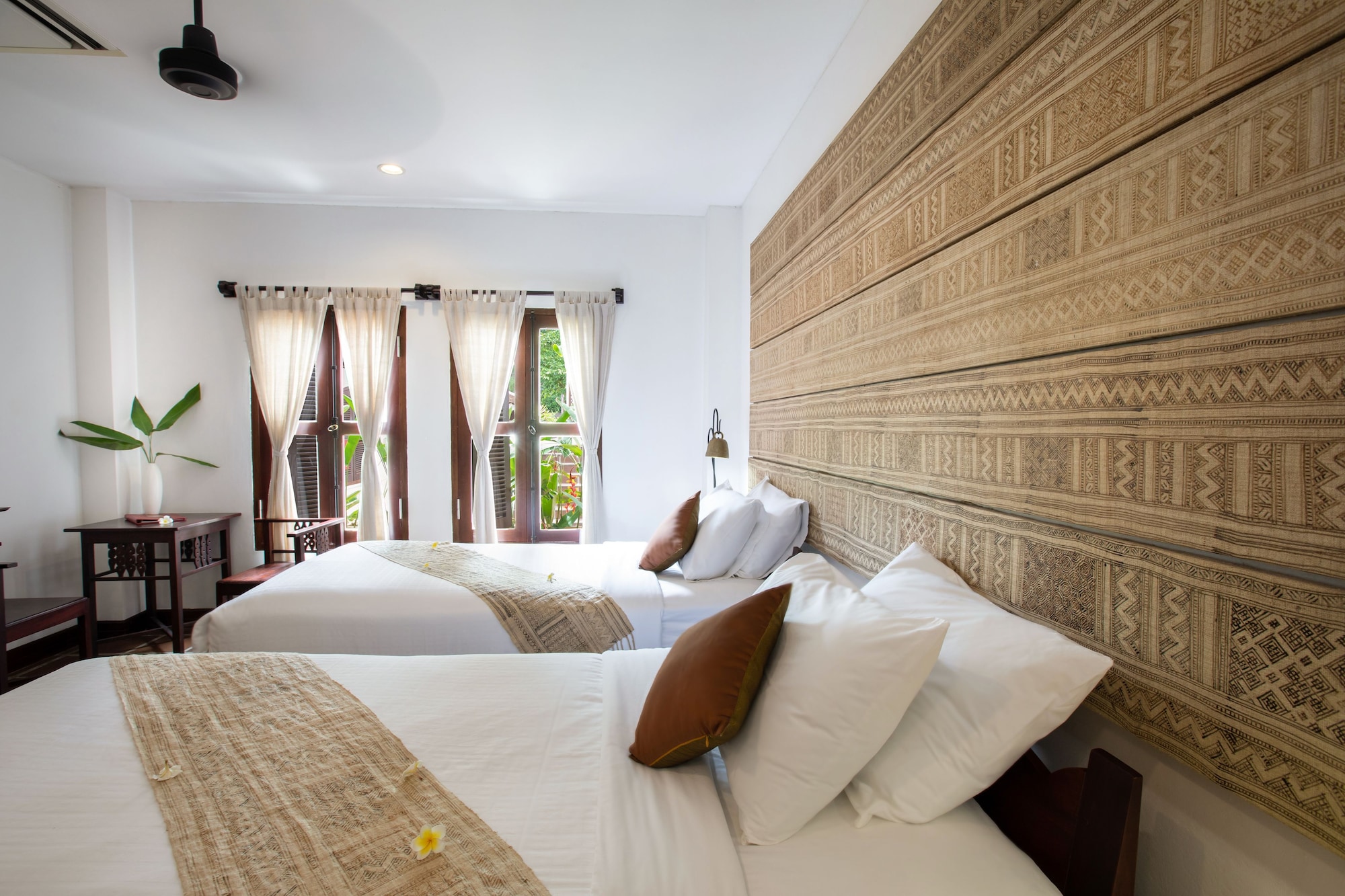 Palace Twin، Victoria Xiengthong Palace 4/8