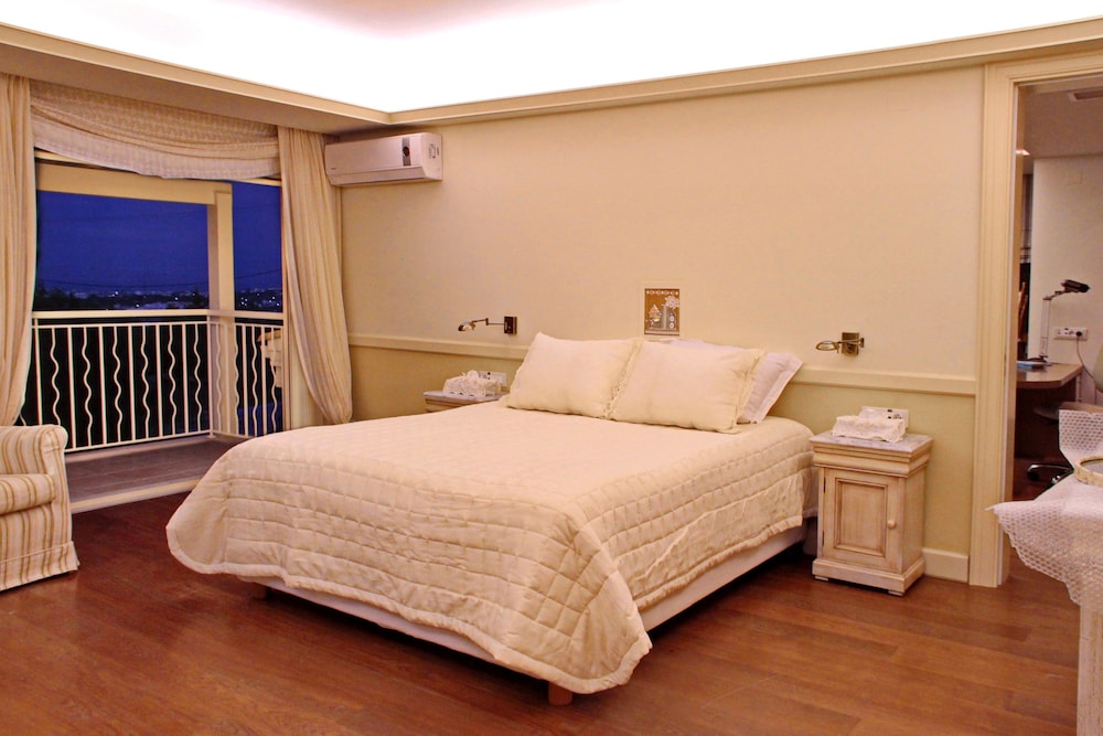 Villa Metaxas 11/50