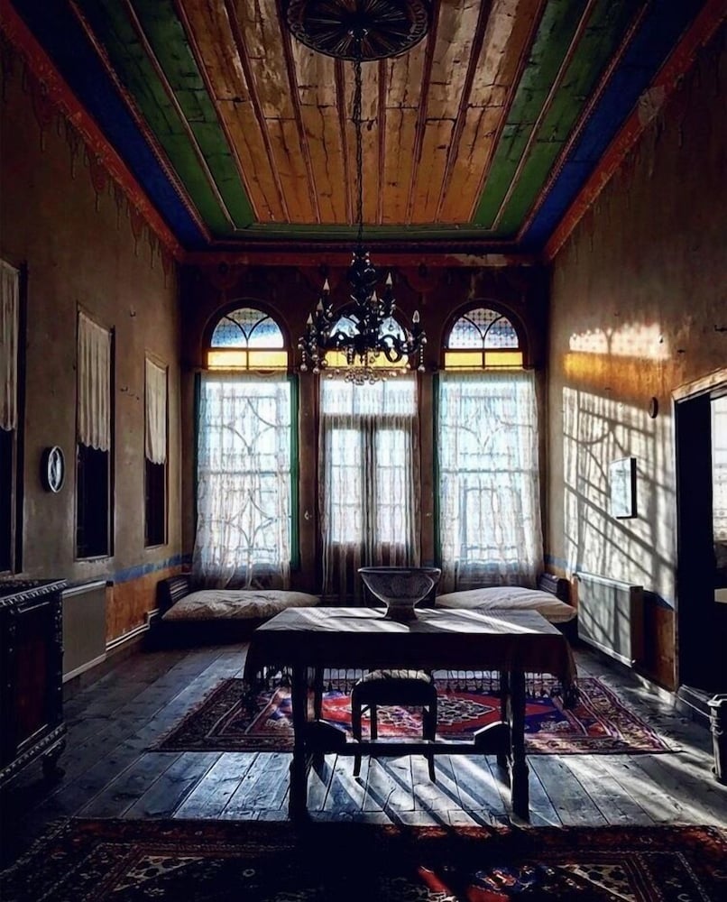 Old Greek House 12/19