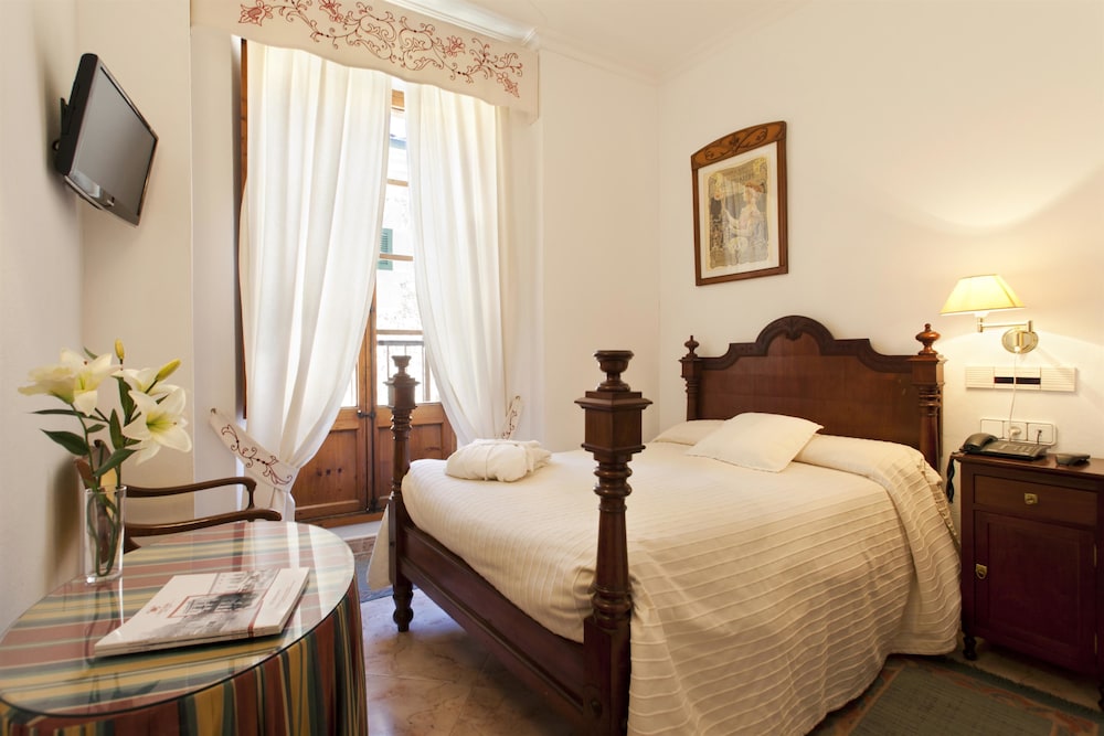 Hotel Juma 20/74