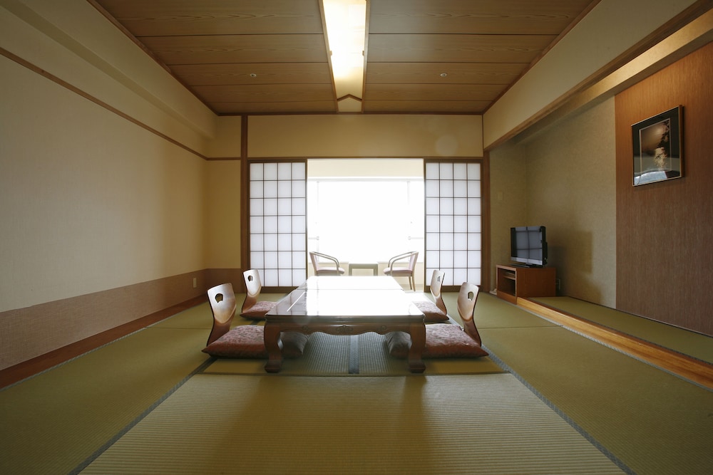BAY RESORT HOTEL SHODOSHIMA 35/68