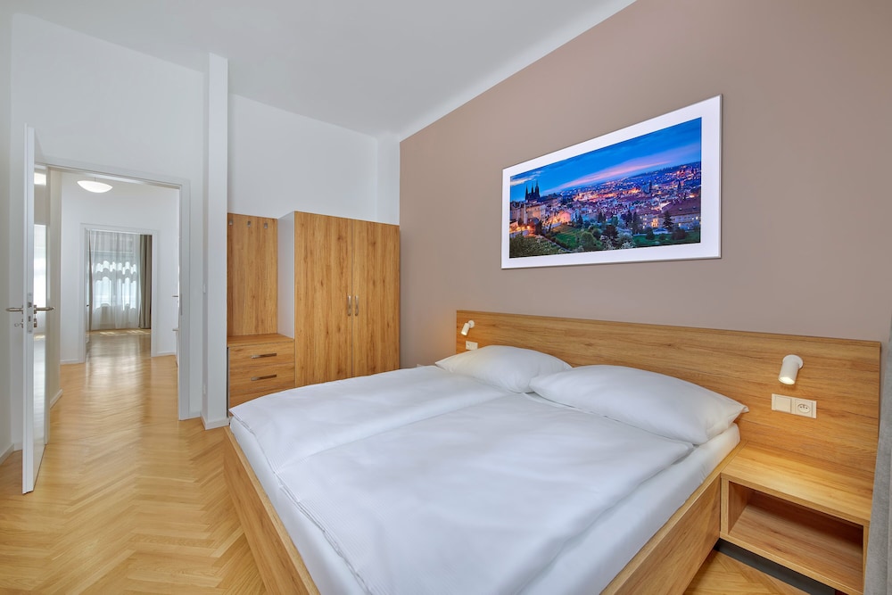 DownTown Suites Kodanska 15/42