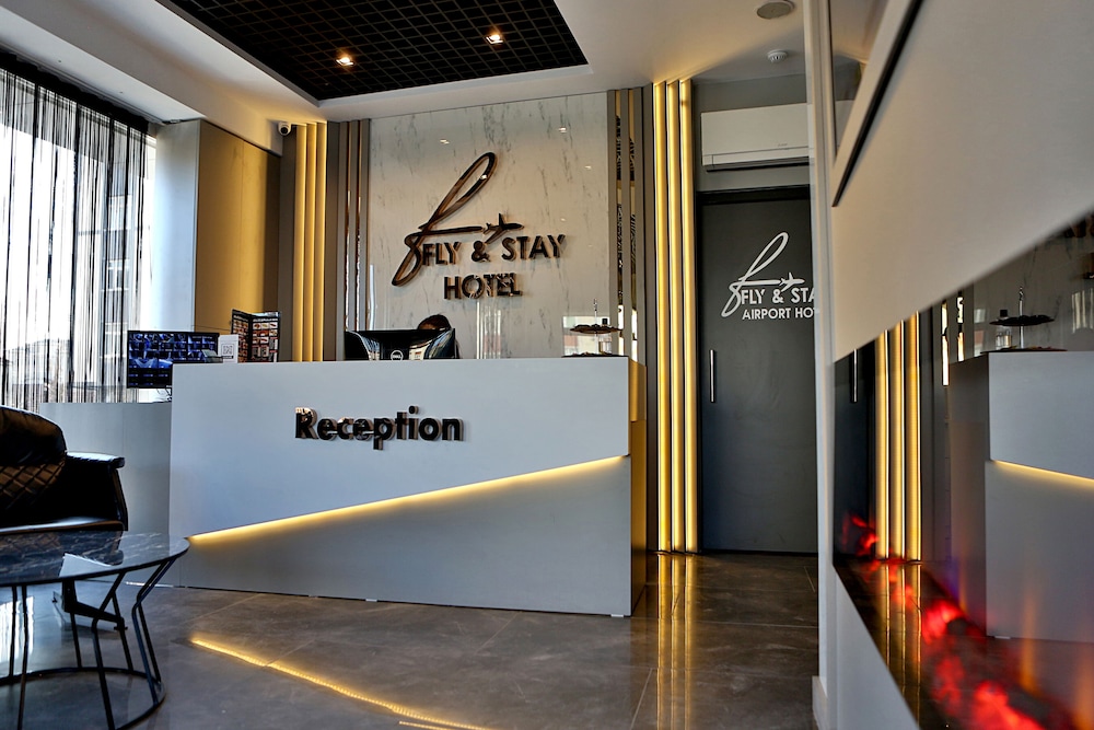 Fly And Stay Airport Hotel 5/55