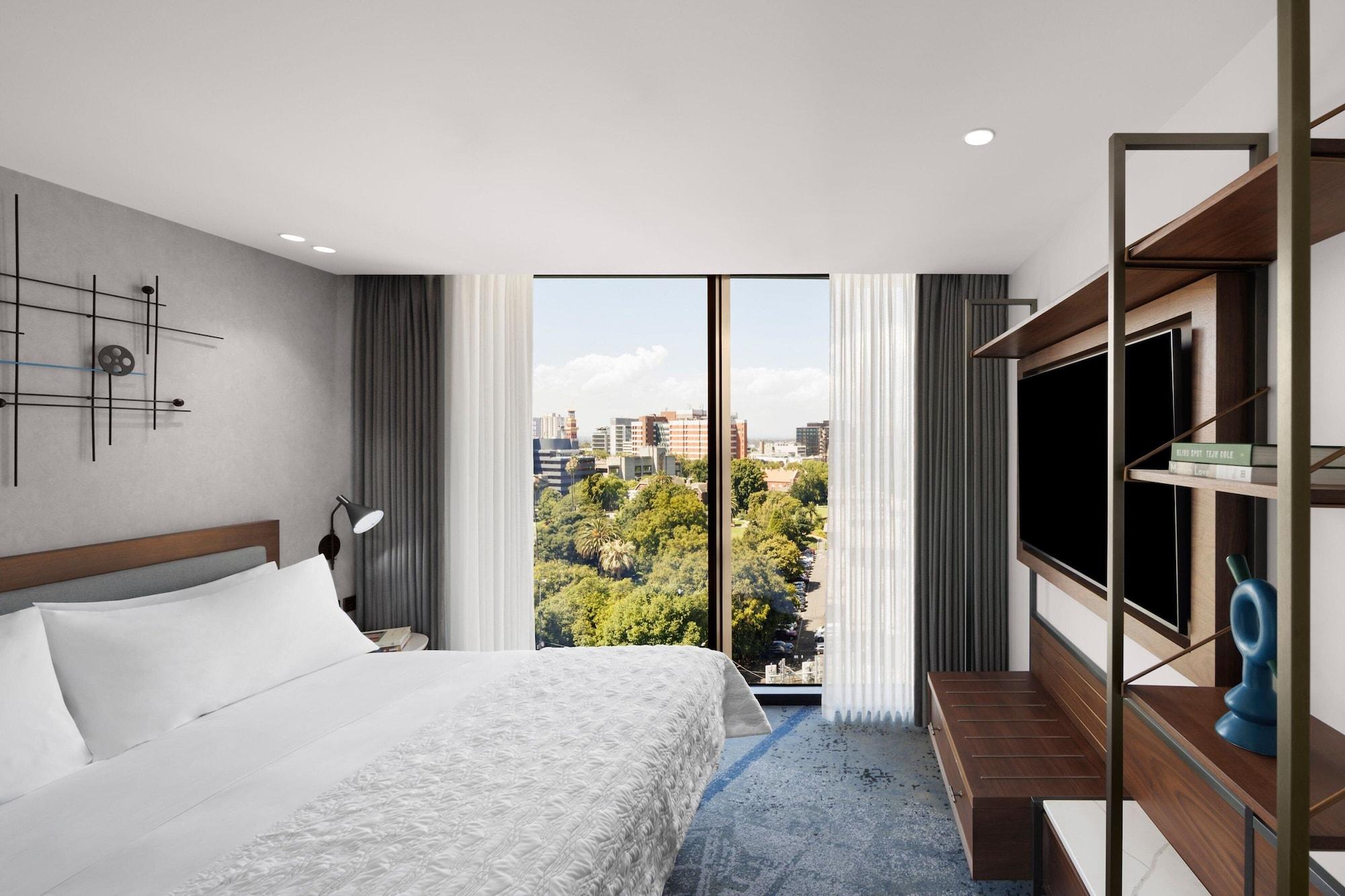 2 Bedrooms, Palace, Suite