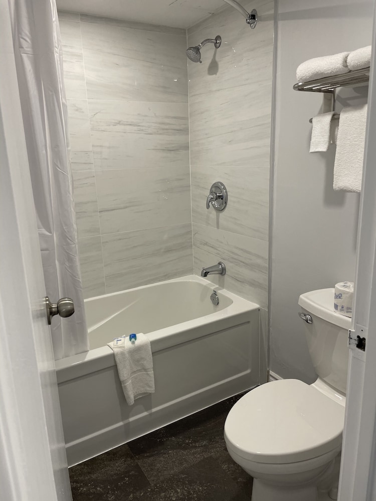 Rodeway Inn King William 13/40