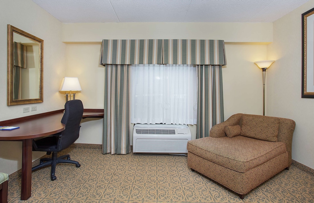 Hampton Inn Pikeville 64/76