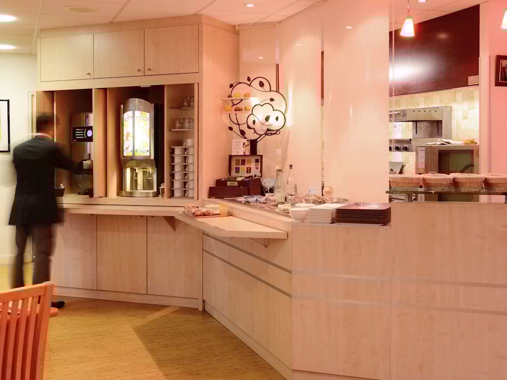 ibis Caen Porte d Angleterre 50/64