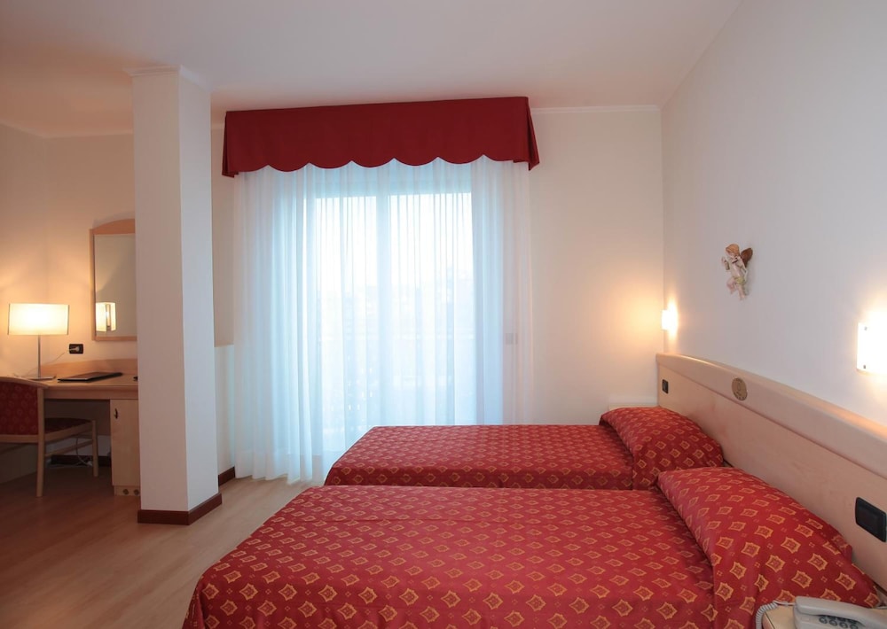 Hotel Helios 18/56