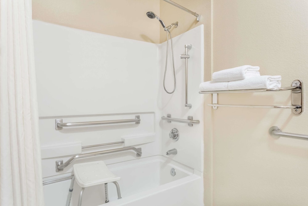 Hawthorn Suites by Wyndham Las Vegas/Henderson 28/28