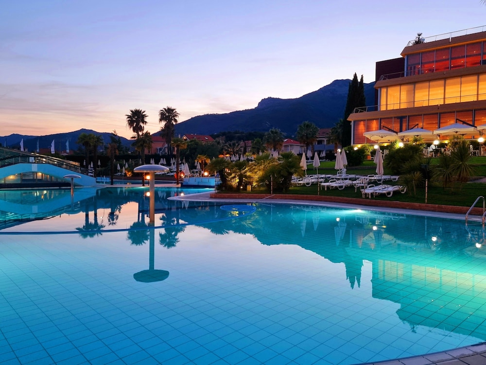 Loano 2 Village Residence Hotel in LOANO