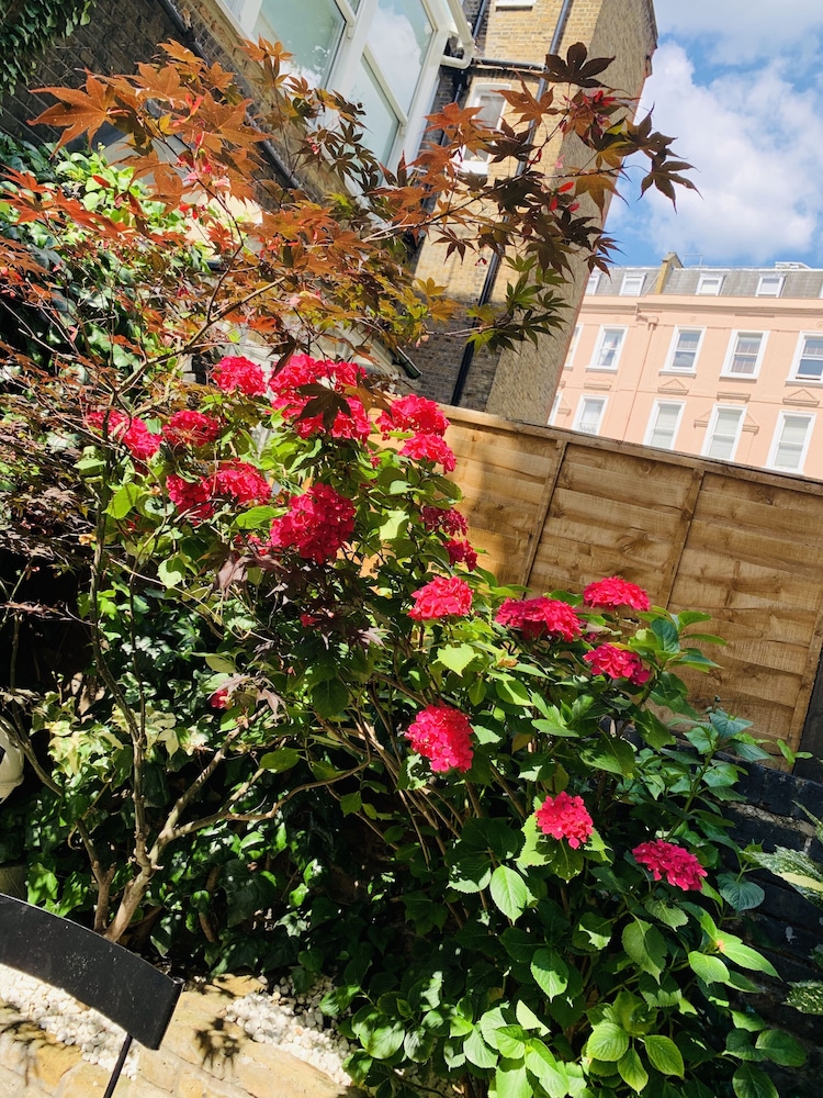 Twenty Nevern Square Hotel 40/49