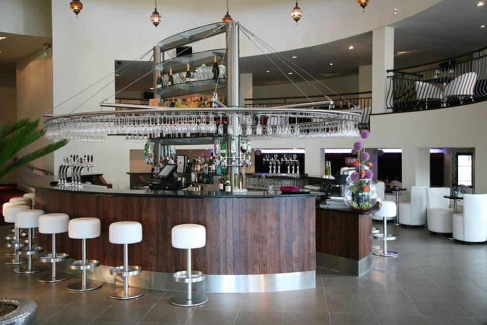 Waterfoot Hotel 28/47