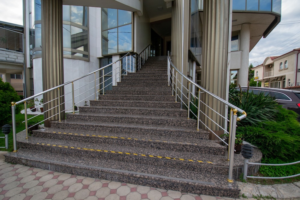 Kristal Palace Hotel 62/71