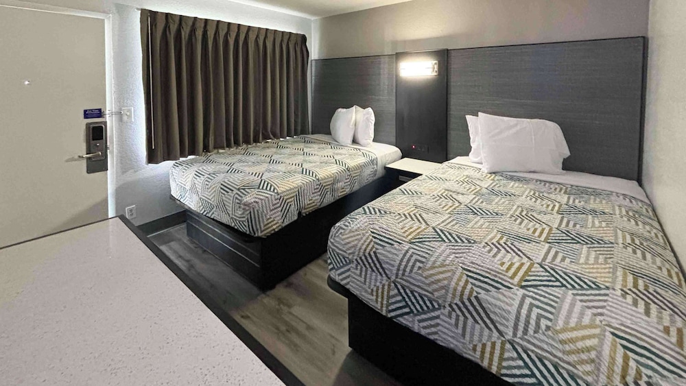 Motel6 Meridian, MS 43/60
