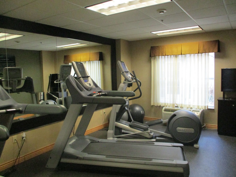 Hyatt House Colorado Springs Airport 28/42