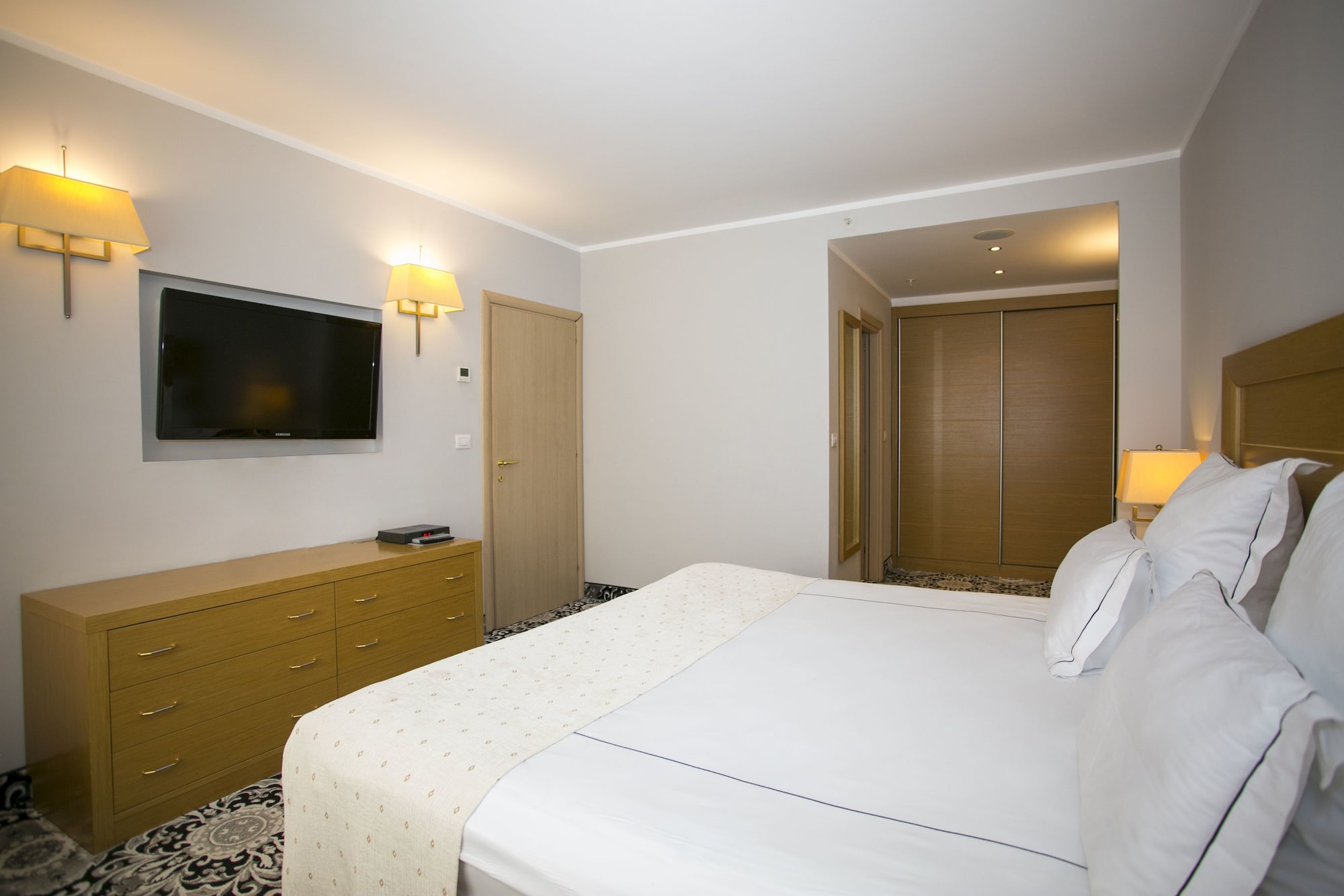 Room at Hotel Marinela Sofia, SOFIA