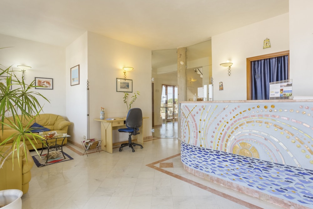 Albergo Auralba 27/77