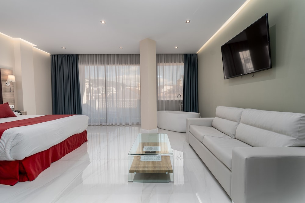 Hotel Los Arcos 14/63