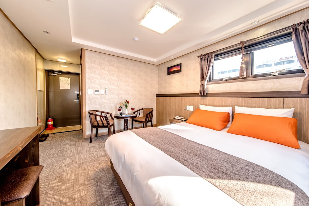 STANDARD, DOUBLE BED
