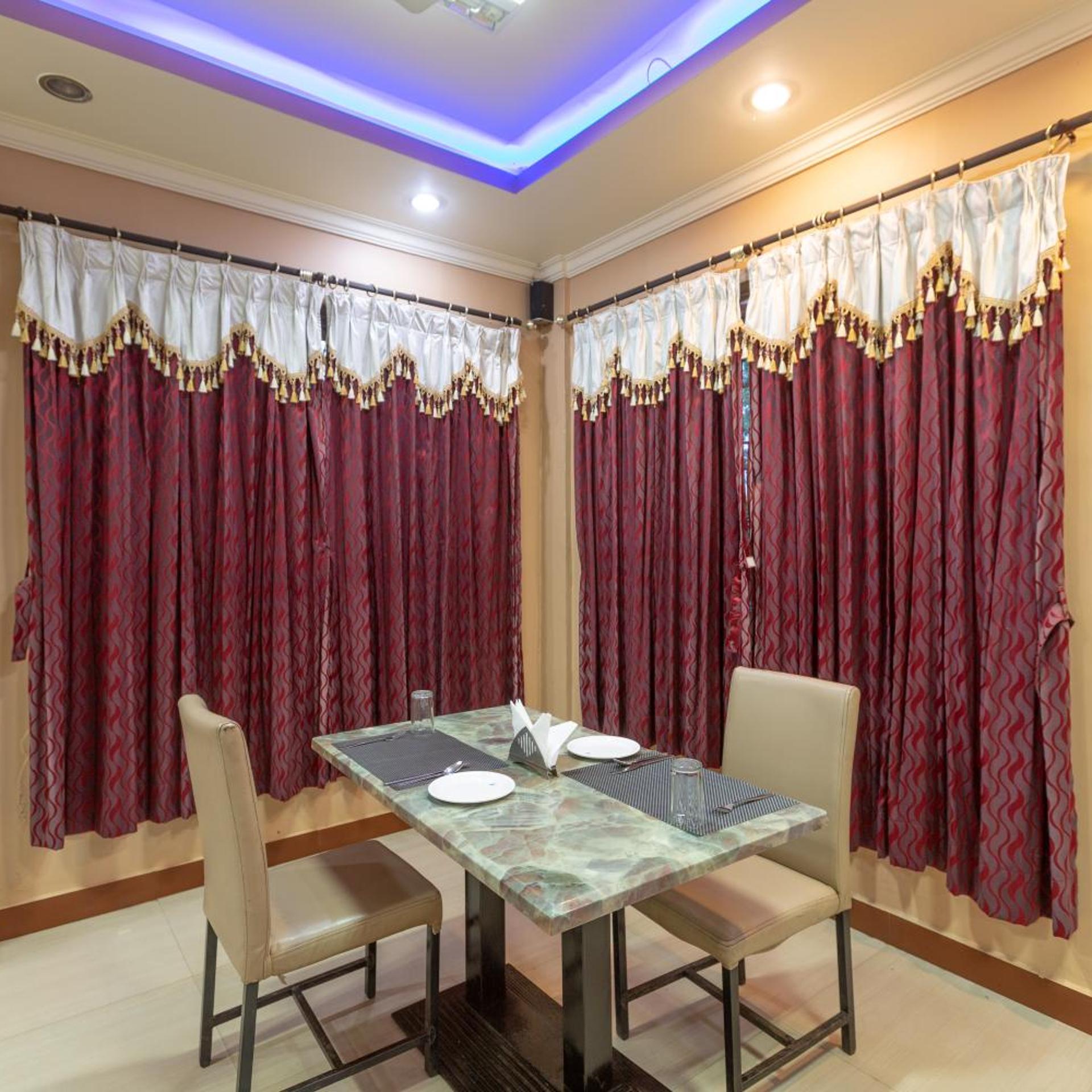 Kstdc Hotel Mayura Chalukya Badami 32/50