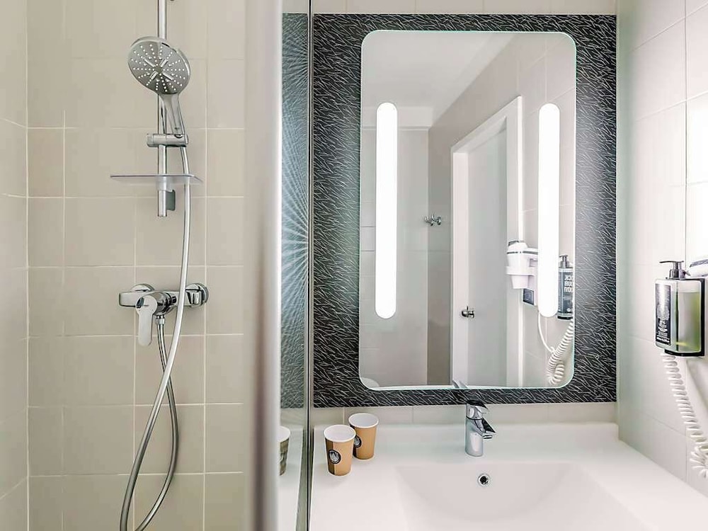 Ibis Coimbra Centro 65/68