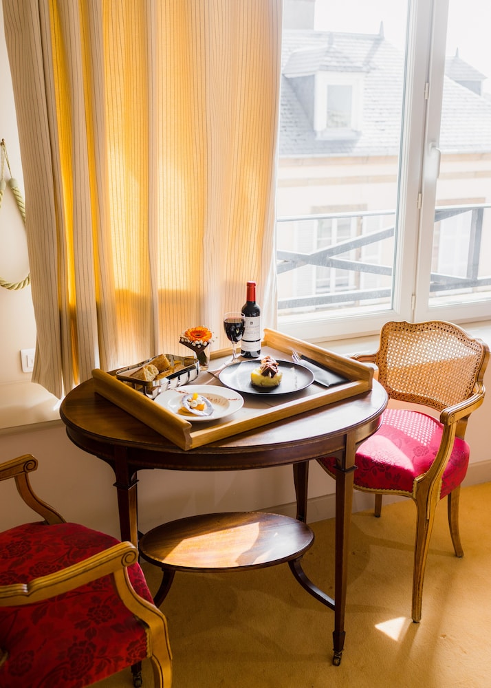 Mercure Moulins Centre Hotel de Paris 66/75