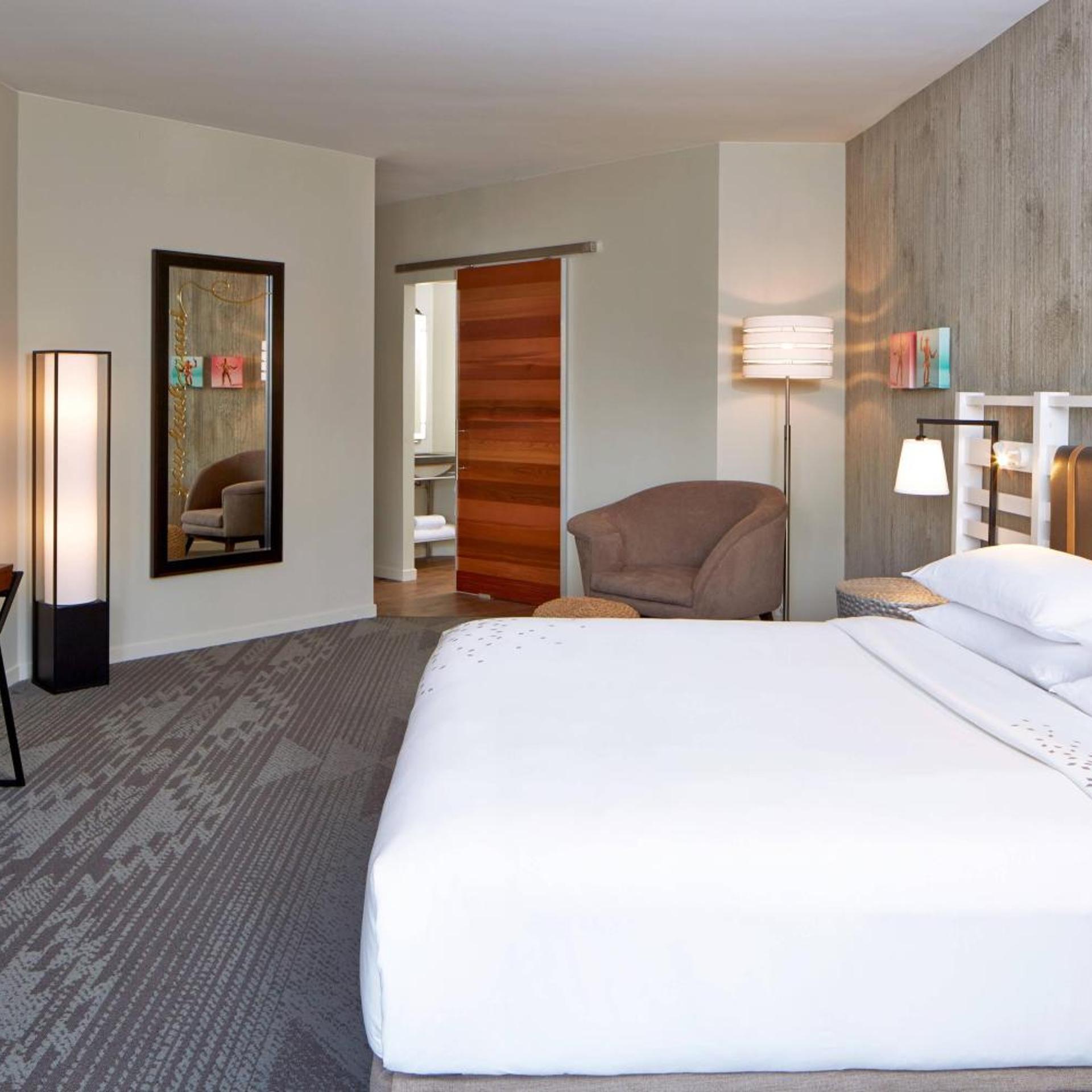 Room, King or Double Bed, King Bed