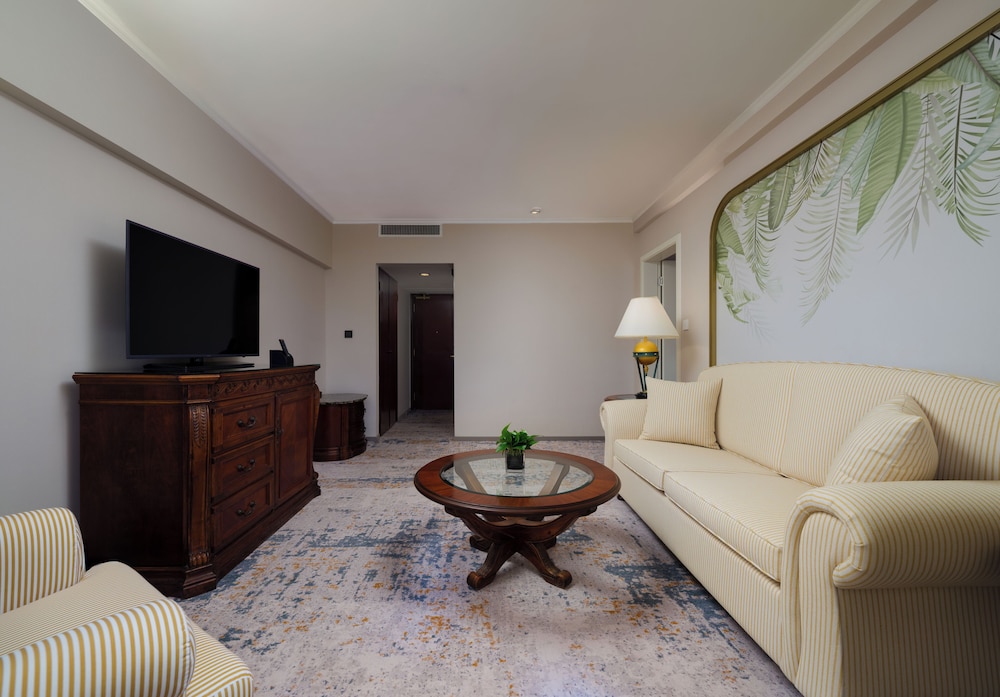 Hotel Shanghai Hongqiao - Handwritten Collection 28/50
