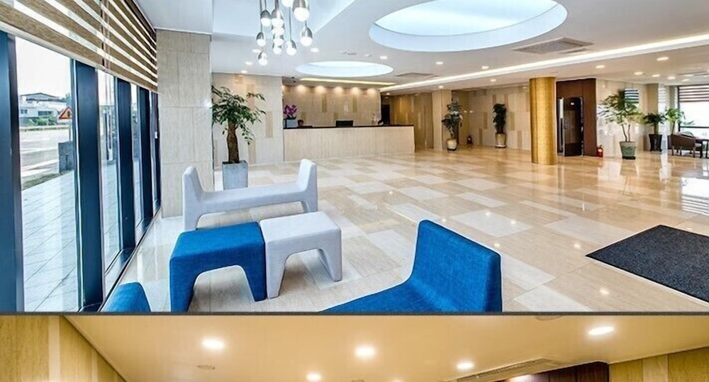 The Stay Century Hotel 10/48