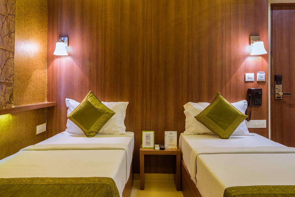 Treebo Arastu Inn 23/28