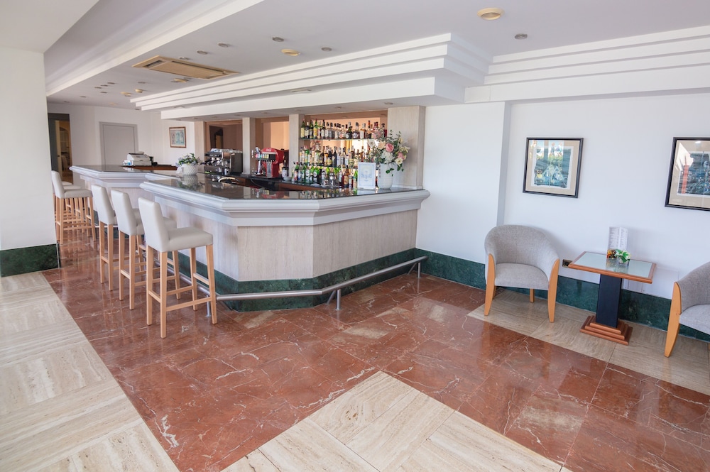 Hotel Club S Illot 8/50