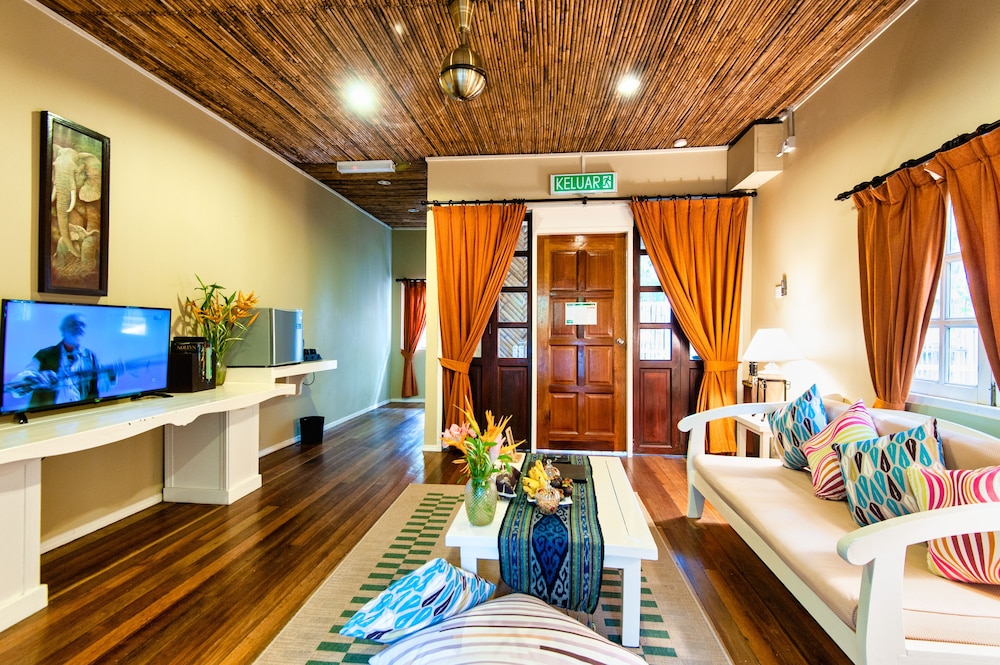 Sutera Sanctuary Lodges at Poring Hot Springs 49/72