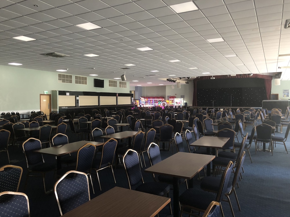 Ilfracombe Holiday Park 63/76