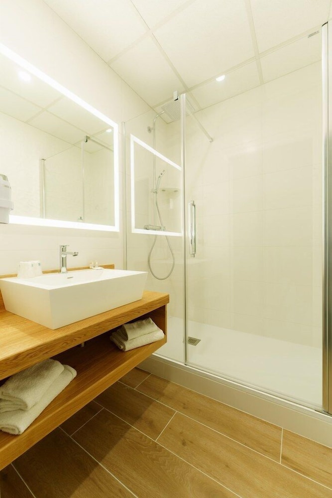 Hotel Marso 49/50