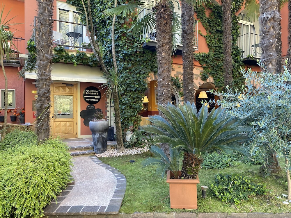 Hotel Villa Miravalle 44/50