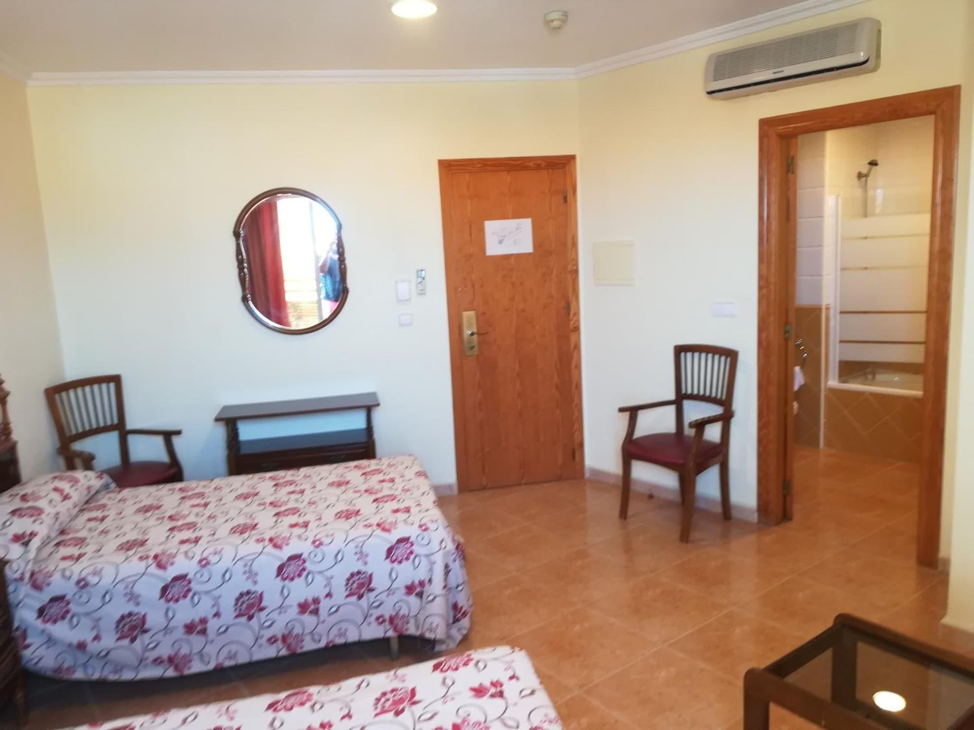 Hotel Paloma 23/59