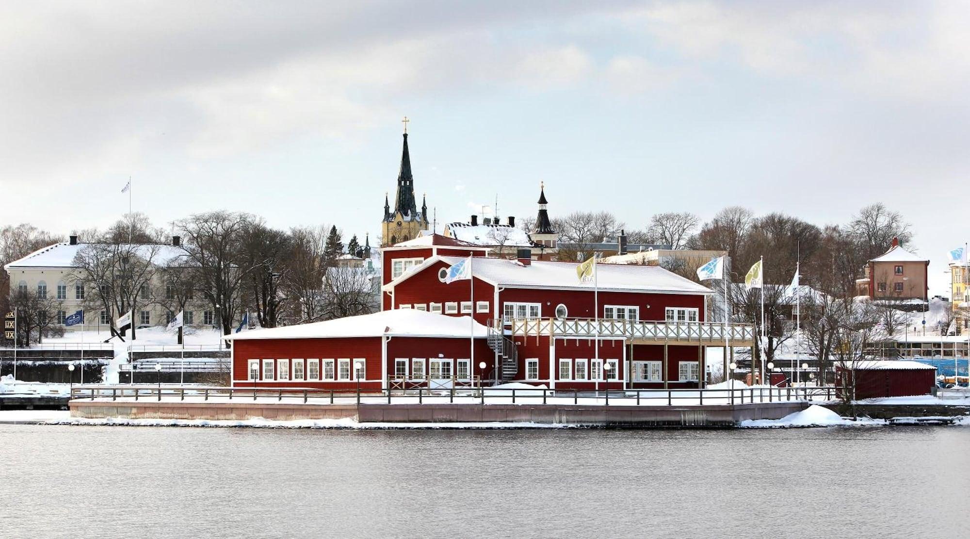 Badholmen 39/44