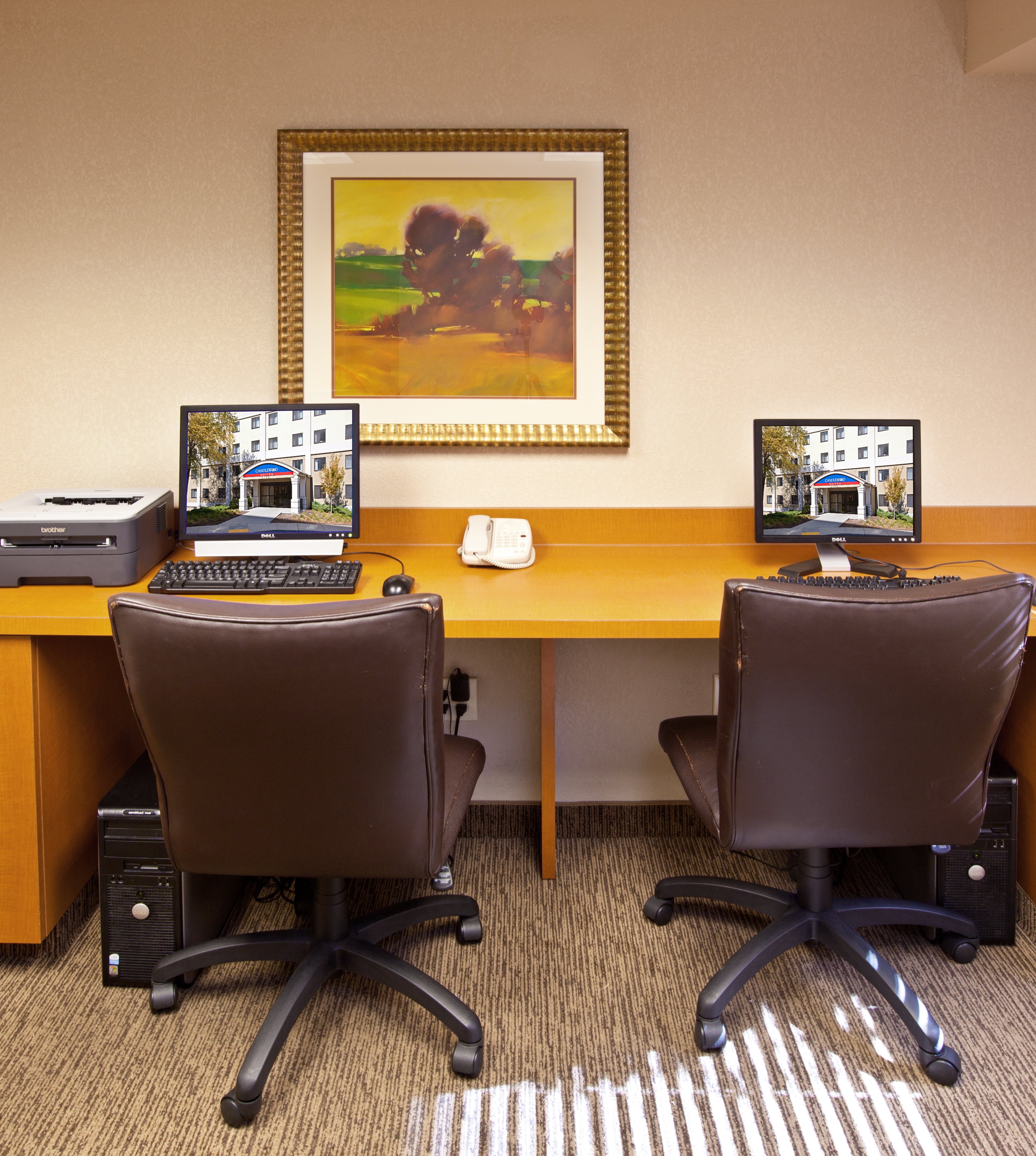 Candlewood Suites Indianapolis Downtown Medical District 66/73