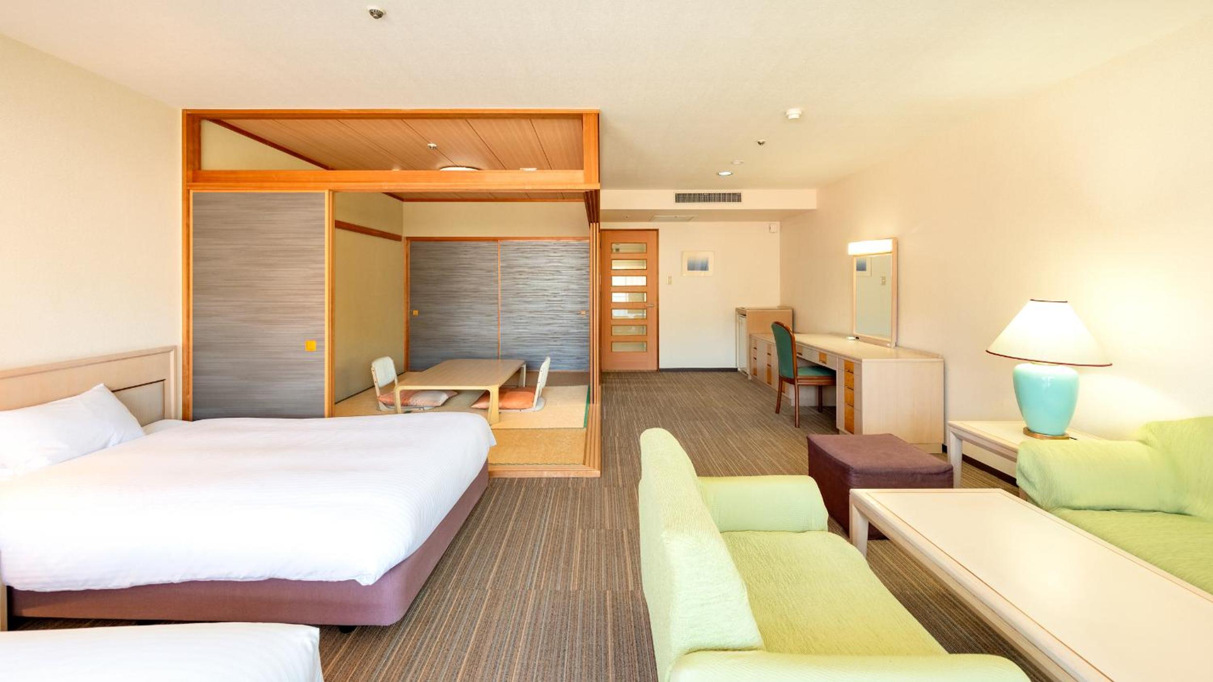 غرفة عائلية بأرضية تاتامي
