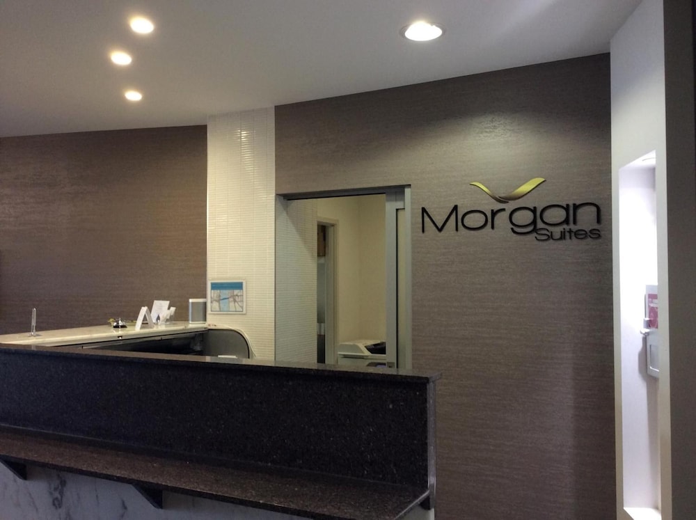 Morgan Suites 17/64