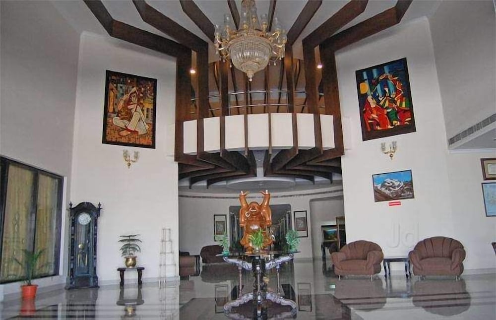 Hotel Rudra Continental 25/47