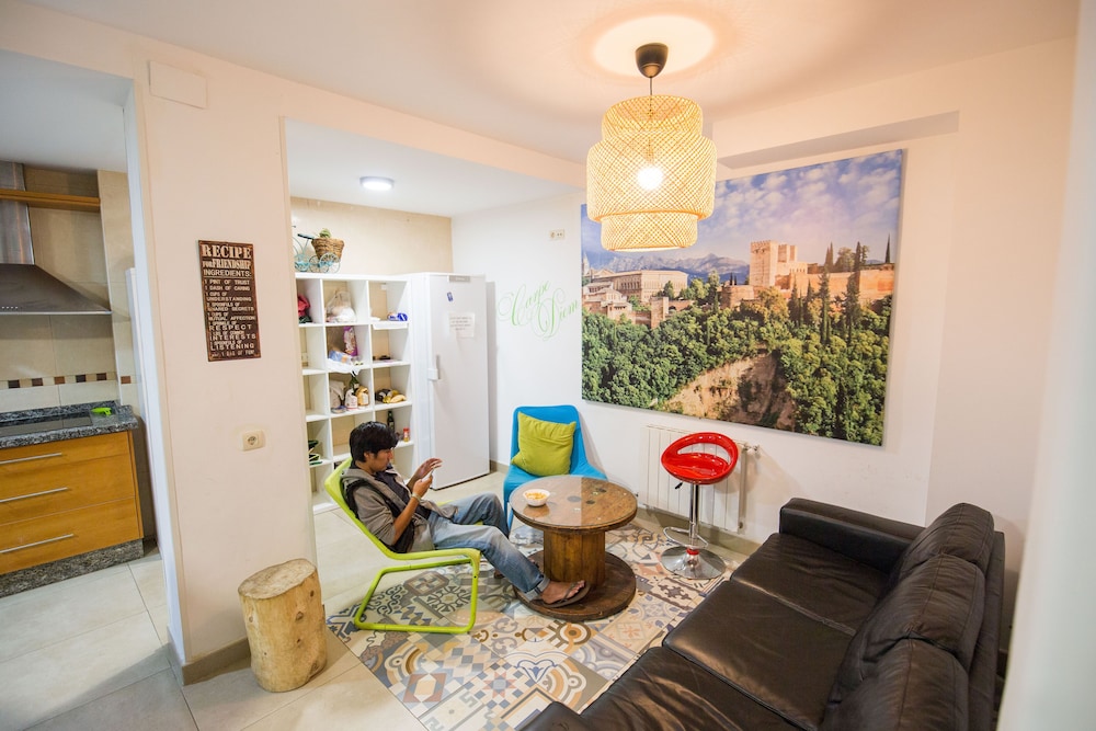 Oh My Hostel 22/50